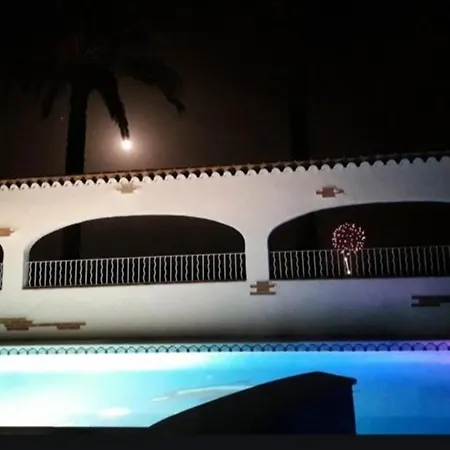 Casita Rustica De Invitados *